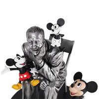 Grand Jester Studios Disney D100 - Walt With Mickey Mouse