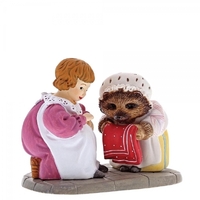 Beatrix Potter Miniature Collection Mrs. Tiggy Winkle and Lucie