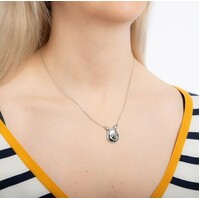 Disney Couture Kingdom - Winnie the Pooh - Pooh Necklace White Gold