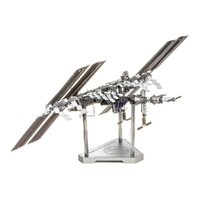 Metal Earth - 3D Metal Model Kit - ICONX International Space Station