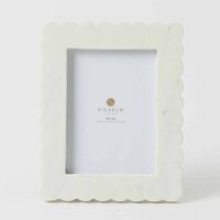 Pilbeam Living - Oberon White Photo Frame 5x7