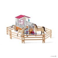 Schleich Horse Club - Horse Stall With Arab Horses