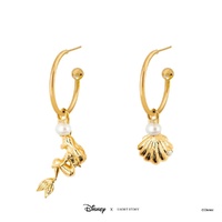 Disney x Short Story Hoop Earrings Little Mermaid - Gold