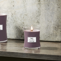 WoodWick Medium Candle - Amethyst & Amber