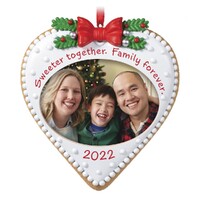 2022 Hallmark Keepsake Ornament - Sweeter Together Family Forever Cookie Photo Frame